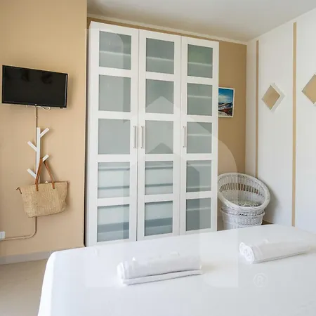 Homiday - Residence Mykonos Pineto Exterior photo